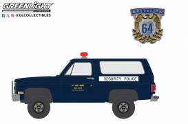 Chevrolet  - M1009 blue - 1:64 - GreenLight - 61040F - gl61040F | The Diecast Company