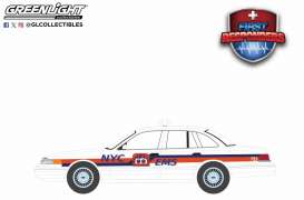 Ford  - Crown Victoria 2000  - 1:64 - GreenLight - 67060C - gl67060C | The Diecast Company