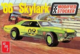 Buick  - Skylark 1966  - 1:25 - AMT - s1398 - amts1398 | The Diecast Company