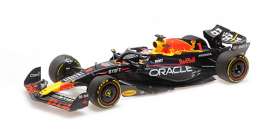 Oracle Red Bull Racing  - RB19 2023 blue/yellow/red - 1:18 - Minichamps - 10230301 - mc110230301 | The Diecast Company