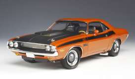 Dodge | 1970 Hemi Orange | 1:18 | Highway 61 | hw50602 | The