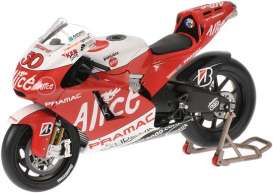 Ducati  - 2008 red - 1:12 - Minichamps - 122080050 - mc122080050 | The Diecast Company