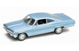 Chevrolet  - 1965 blue - 1:24 - Welly - 22417b - welly22417b | The Diecast Company