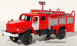   - 2004 red - 1:64 - Magazine Models - 301100004 - Mag301100004 | The Diecast Company