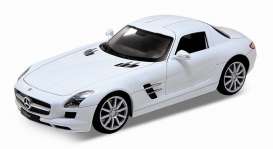 Mercedes Benz  - 2010 white - 1:24 - Welly - 24025w - welly24025w | The Diecast Company