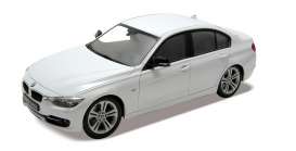 BMW  - 2010 white - 1:18 - Welly - 18043w - welly18043w | The Diecast Company