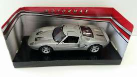 Ford  - silver - 1:24 - Motor Max - 73297s - mmax73297s | The Diecast Company