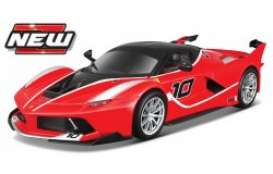 Ferrari  - 2015 red - 1:43 - Bburago - 36024r - bura36024r | The Diecast Company