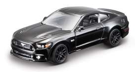 Ford  - 2015 black - 1:64 - Bburago - 59044bk - bura59044bk | The Diecast Company