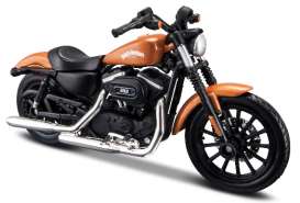 Harley Davidson  - 2014 orange - 1:18 - Maisto - 15963o - mai15963o | The Diecast Company