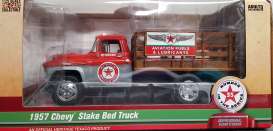 Chevrolet  - Tow Truck *Texaco* 1957 matt grey/red - 1:25 - Auto World - CP7506 - AWCP7506 | The Diecast Company