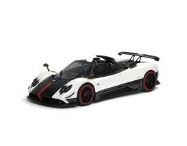 Pagani  - Zonda 2009 white/black/red - 1:18 - Almost Real - 856111 - ALM850611001 | The Diecast Company