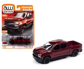 Chevrolet  - Silverado 2019 red - 1:64 - Auto World - SP043A - AWSP043A | The Diecast Company