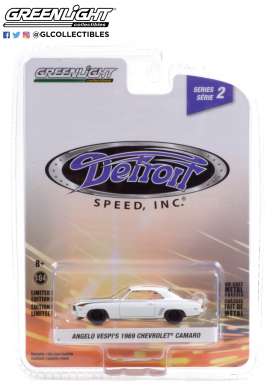 Chevrolet  - Camaro 1969 white - 1:64 - GreenLight - 39070A - gl39070A | The Diecast Company