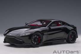 Aston Martin  - Vantage 2019 black - 1:18 - AutoArt - 70275 - autoart70275 | The Diecast Company