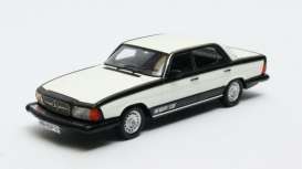 Mercedes Benz  - ESF 13 1972 white/black - 1:43 - Matrix - 51302-131 - MX51302-131 | The Diecast Company