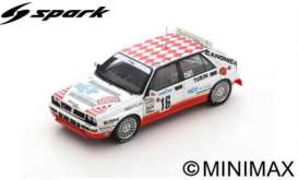 Lancia  - Delta 1993 white/red - 1:43 - Spark - s9026 - spas9026 | The Diecast Company