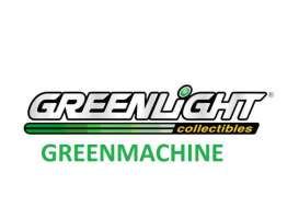 Dodge  - Monaco 1975 white/green - 1:64 - GreenLight - 30140 - gl30140GM | The Diecast Company