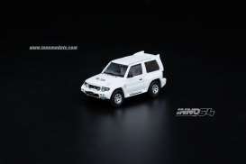 Mitsubishi  - Pajero *Evolution* white - 1:64 - Inno Models - in64EVOPPH - in64EVOPPH | The Diecast Company