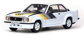 Opel  - Ascona 400  1982 white/yellow/grey/black - 1:18 - SunStar - 5399 - sun5399 | The Diecast Company