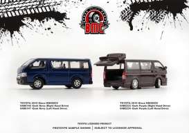 Toyota  - Hiace KDH200V 2015 dark purple - 1:64 - BM Creations - 64B0234 - BM64B0234lhd | The Diecast Company