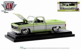 Chevrolet  - Cheyenne  1973 green - 1:24 - M2 Machines - 40300-94A - M2-40300-94A | The Diecast Company