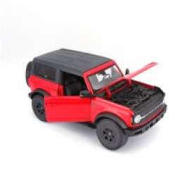 Ford  - Bronco Wildtrak 2021 red - 1:18 - Maisto - 31456r - mai31456R | The Diecast Company