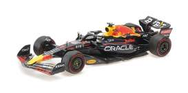 Oracle Red Bull Racing  - RB18 2022 blue/yellow/red - 1:18 - Minichamps - 110221301 - mc110221301 | The Diecast Company