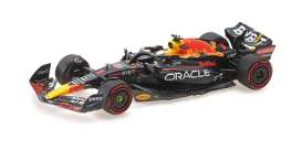 Oracle Red Bull Racing  - RB18 2022 blue/yellow/red - 1:43 - Minichamps - 417221401 - mc417221401 | The Diecast Company