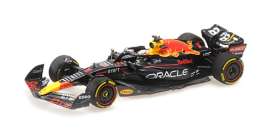 Oracle Red Bull Racing  - RB18 2022 blue/yellow/red - 1:43 - Minichamps - 417221601 - mc417221601 | The Diecast Company