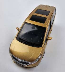 Buick  - GL8 gold - 1:32 - Tayumo - 32601512 - tay32601512 | The Diecast Company