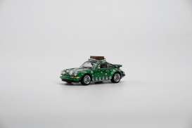 Singer  - green - 1:64 - Pop Race Limited - PR640084 - PR640084 | The Diecast Company