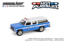 Chevrolet  - Suburban K2500 1990  - 1:64 - GreenLight - 43040D - gl43040D | The Diecast Company