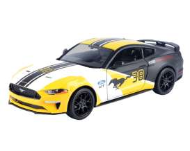 Ford  - Mustang GT 2018 yellow/white/black - 1:24 - Motor Max - 73911 - mmax73911 | The Diecast Company