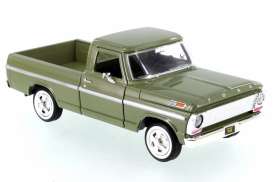 Ford  - F-100 1969 olive green/cream - 1:24 - Motor Max - 79315ol - mmax79315ol | The Diecast Company