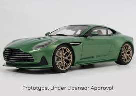 Aston Martin  - DB12 2023 green - 1:18 - GT Spirit - GT466 - GT466 | The Diecast Company