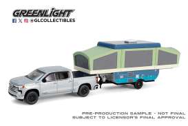 Chevrolet  - Silverado 2024 grey - 1:64 - GreenLight - 32320D - gl32320D | The Diecast Company