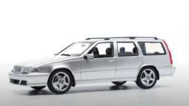 Volvo  - V70R P80 silver - 1:18 - DNA - DNA000155 - DNA000155 | The Diecast Company