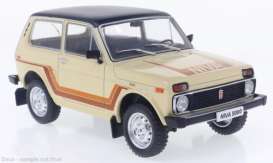 Lada  - Niva 5000 1980 beige - 1:24 - Whitebox - 124224 - WB124224 | The Diecast Company