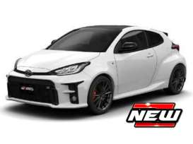 Toyota  - GR Yaris 2021 white - 1:24 - Maisto - 32909W - mai32909W | The Diecast Company