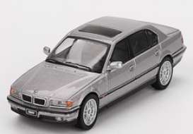 BMW  - E38 2000 silver - 1:64 - Mini GT - 00792-R - MGT00792rhd | The Diecast Company