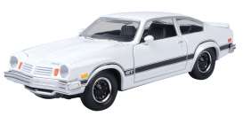 Chevrolet  - Vega 1974 white - 1:24 - Motor Max - 79048 - mmax79048w | The Diecast Company