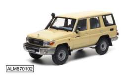 Toyota  - Land Cruiser 76 2017 cream - 1:18 - Almost Real - ALM870102 - ALM870102 | The Diecast Company