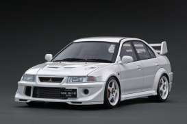 Mitsubishi  - Lancer Evolution VI white - 1:18 - Ignition - IG3683 - IG3683 | The Diecast Company