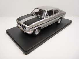 Opel  - Kadett silver - 1:24 - Magazine Models - PTVQ25 - mag24OpelKadettSi | The Diecast Company