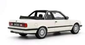 BMW  - E30 325i 1988 white - 1:18 - OttOmobile Miniatures - OT1097 - otto1097 | The Diecast Company