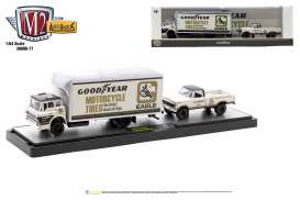 Ford  - C950 box Truck + F250 4x4 white - 1:64 - M2 Machines - 36000-77-Ford - m2-36000-77-Ford | The Diecast Company