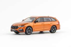 Skoda  - Octavia IV Combi RS 2020 orange - 1:43 - Abrex - 143AB-039JE - ab143AB-039JE | The Diecast Company