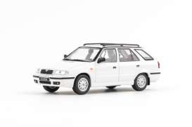 Skoda  - Felicia FL Combi 1998 white candy - 1:43 - Abrex - 143ABS-730E - ab143ABS-730E | The Diecast Company