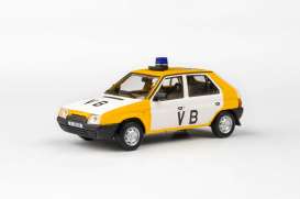 Skoda  - Favorit 136L 1988 orange/white - 1:43 - Abrex - 143ABSX-708XA6 - ab143ABSX-708XA6 | The Diecast Company